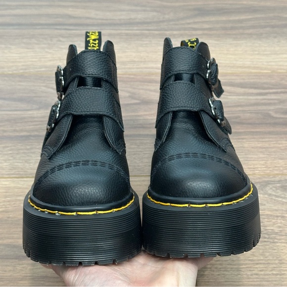 Dr. Martens Devon Flower Buckle Leather Platform Boots in Black Size 8.5 - Picture 7 of 16